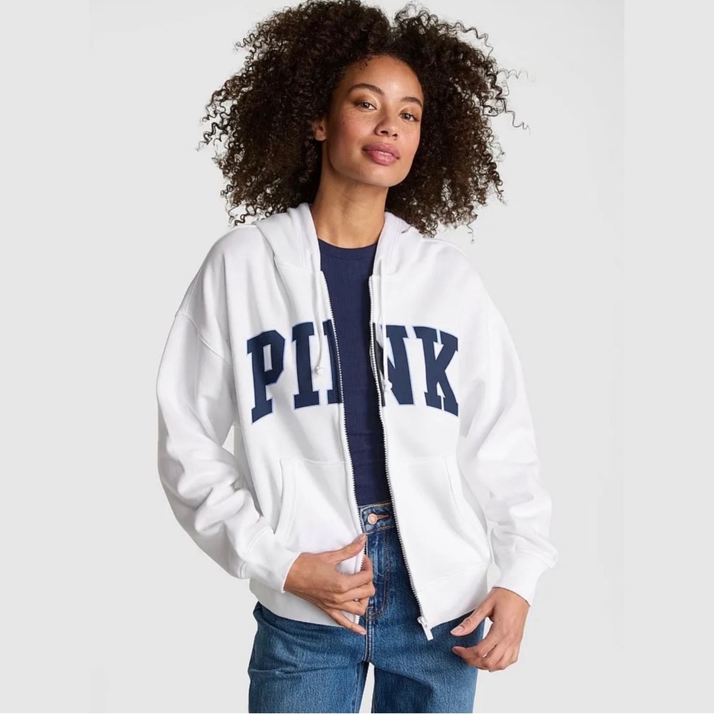VICTORIA'S SECRET PINK Fleece Campus Hoddie.